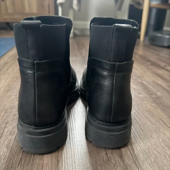 Steve Madden Moira Chelsea Boot in Color Black Leather - Picture 5 of 11